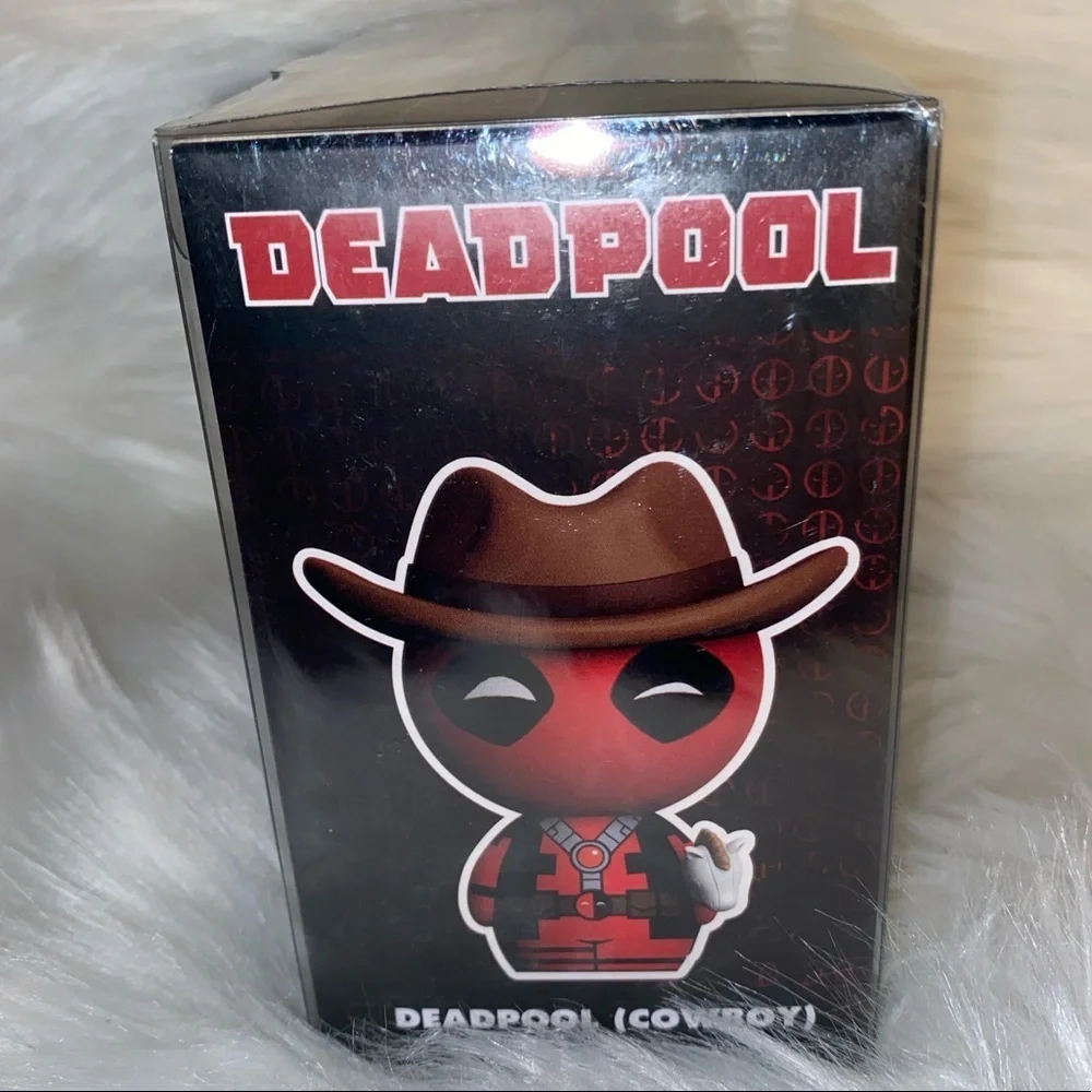 Funko Dorbz Deadpool (Cowboy) #088 - Marvel Collector Corps Exclusive Vinyl - Picture 9 of 10